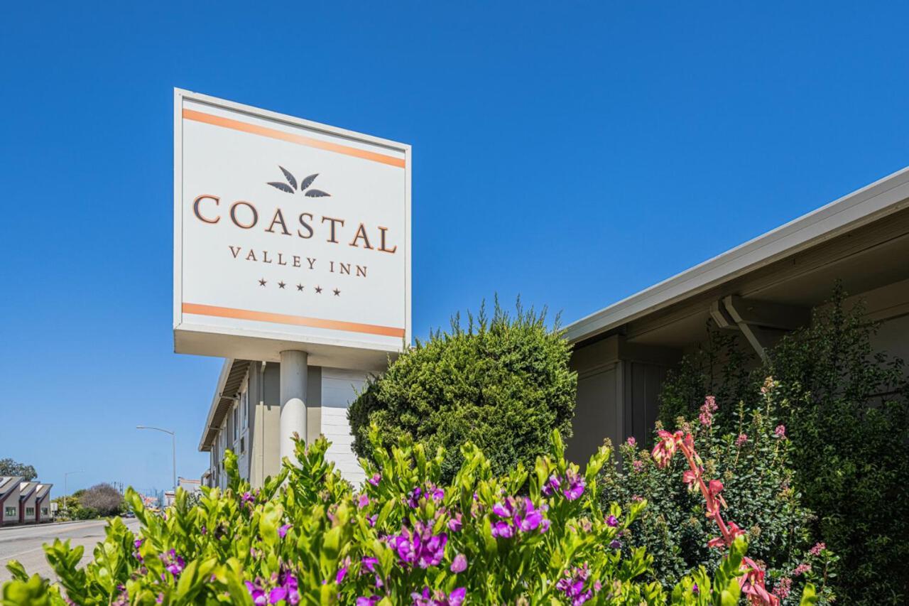 Coastal Valley Inn Castroville Extérieur photo